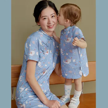 Китайското рокля за мама и дъщеря 2022, летни рокли Чи Рп за Понеделник и малки момичета, женски халат Чонсам, рокли за родителите и децата, подходящи един на друг